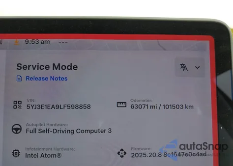 2020 Tesla Model 3 Standard Range Plus/Standard Range Rear-Wheel Drive z USA, uszkodzony, nr VIN 5YJ3E1EA9LF598858